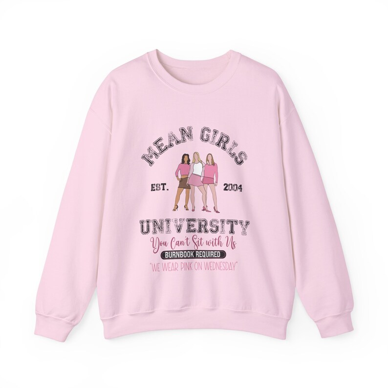 Felpa divertente della Mean Girls University. Mercoledì ci vestiamo di rosa. Girocollo con grafica cinematografica divertente. Regalo per lei. immagine 5