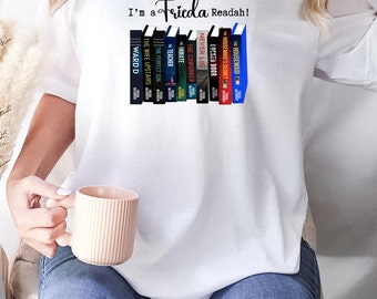 I'm a Frieda Readah Shirt. Frieda McFadden Shirt. Book Lover Shirt. Bookstack Shirt. Gift for Her. Mother's Day Gift