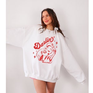 Darlin&#39; Shirt Retro Trendy Oversized Sweatshirt Country Western Oversized Graphic Distressed Southern Woman Gift Aesthetic Boho Crewneck
