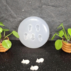 Mice Silicone Mold: Miniature Resin Crafting