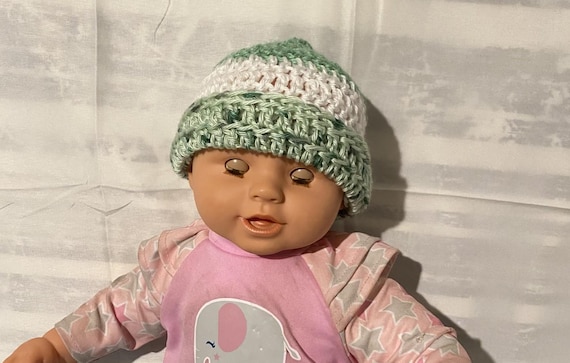 Green Speckled Baby Beanie Crochet Pattern