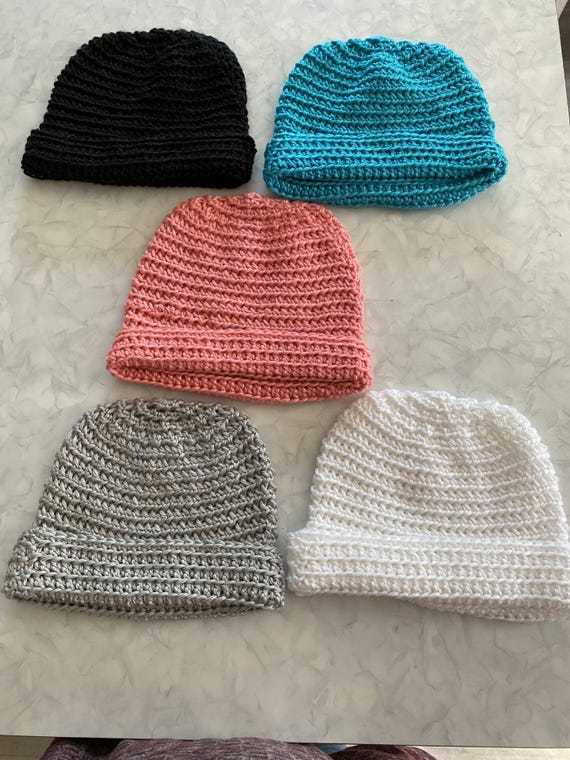 Basic Crochet Adult Soft Beanie Pattern