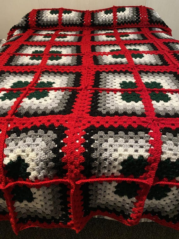 Granny Square Christmas Blanket/Afghan Crochet Pattern