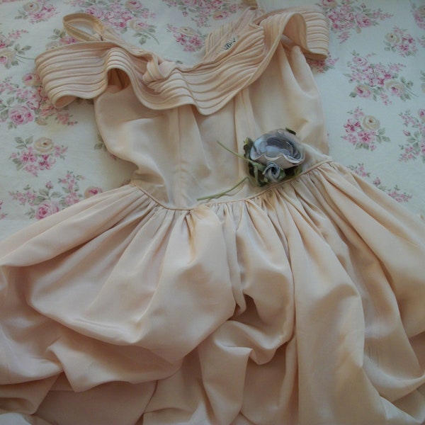 1940s vintage cotillion emma domb pale pink dress, off shoulder, vintage rose flower