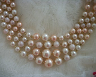 classic. elegant. timeless. vintage pale pink & creamy white 4 strand beaded choker necklace, very pale colors, bridal wear, wedding