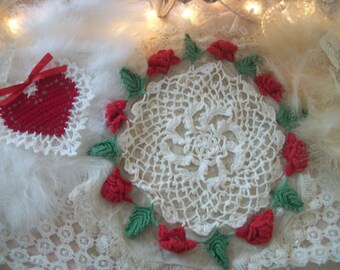 2 vintage cheerful red and white hand crocheted doilies, red dimensional roses, red heart, great condition, vintage handwork