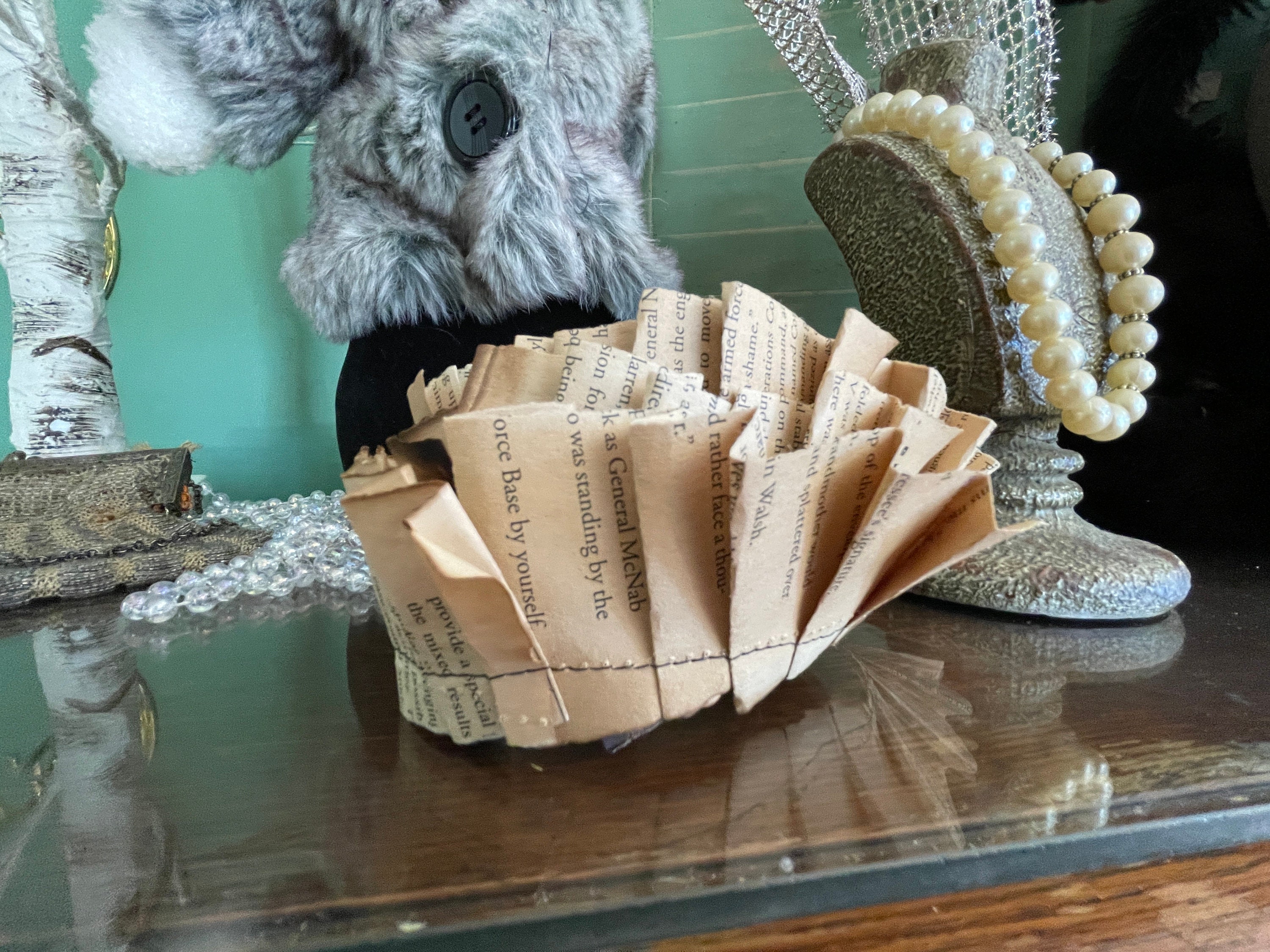 Vintage Book Page Paper Ruffle Garland - Etsy