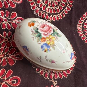 Large Porcelain Egg Shaped Trinket Box with Floral Design Vintage 1950s