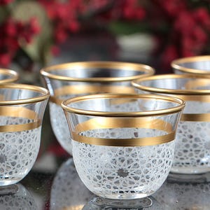Zestaw 6 filiżanek do kawy arabskiej Geo Gold lub Silver