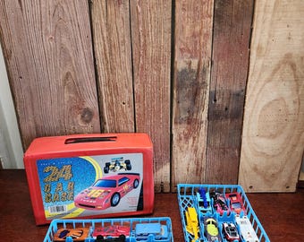 Vintage Tara Toy 24 Car Case (Style #20150) w/ Die Cast Cars