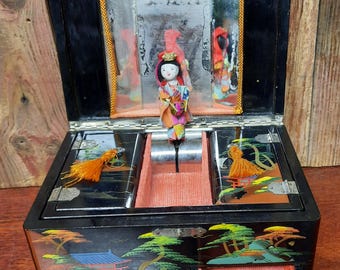 Hand Painted Japanese JewelryMusic Box