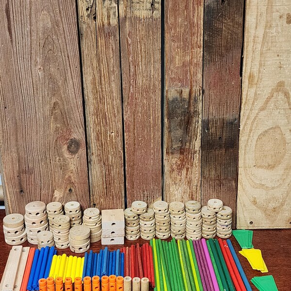 Lot assorti de jouets bricoleurs