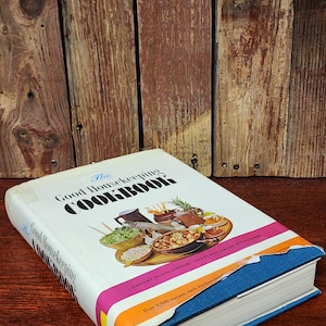Vintage - The Good Housekeeping CookBook
