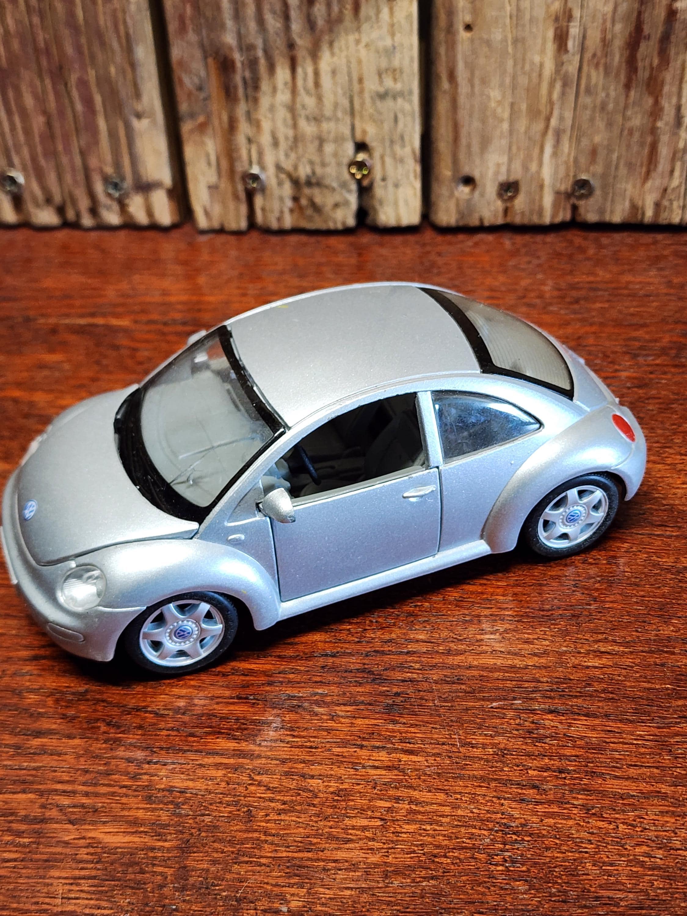 Maisto Silver Volkswagen New BEETLE - 1/25 Scale Diecast Car - Etsy