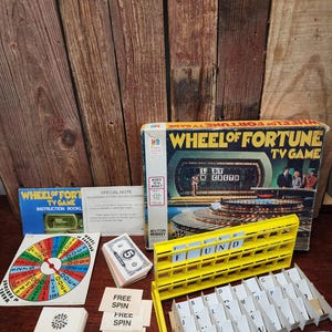 1975 Wheel of Fortune - TV Puzzle Game by Milton Bradley