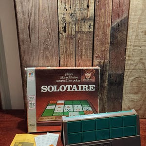 Jeu de cartes vintage Milton Bradley : SOLOTAIRE