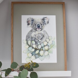 süßes Koalabär Tierposter Mama und Baby | Kinderzimmerbilder A 4 | fröhliches Tierposter für Kinderzimmer  |  Fingerabdruck Poster Taufe