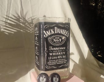 x 2 Vodka Cruiser Bottle Lid Magnets | Minimal Fridge Decor | Eco-Friendly Gift