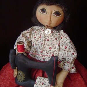 PRIMITIVE Folk Art Cloth DOLL with sewing ePattern pdf image 2