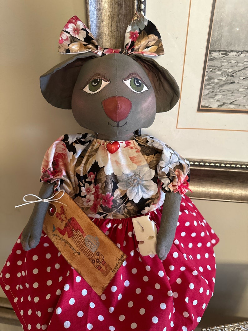 Primitive Mouse Doll ready to ship, red polka dots ONLYONESAVE15 THIS ONE ONLY image 1