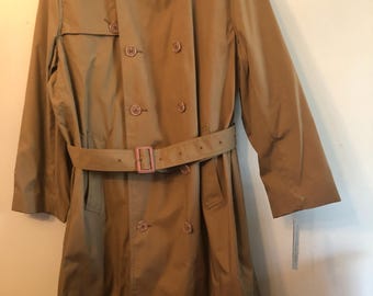 Gabardina vintage The Clothier color caqui para hombre, talla 44R, nueva con etiquetas