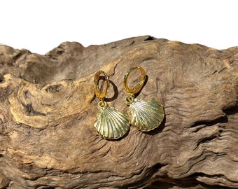 Handmade gold shell charm earrings