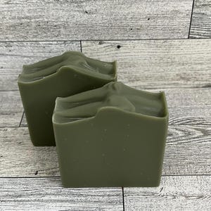 French Green Clay Facial Bar | Luxurious Handmade Soap Bars | Artisan Soap | Plant Based | Palm Free | Cold Process Method | Creamy Lather |