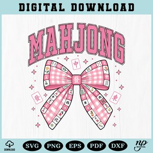 Könnte beinhalten: Digitaler Download-Grafik mit dem Wort "MAHJONG" in Rosa, über einer rosa Vichy-Schleife, die mit Mahjong-Steinen verziert ist. Das Design enthält Sterne und chinesische Schriftzeichen, mit Dateiformatoptionen.