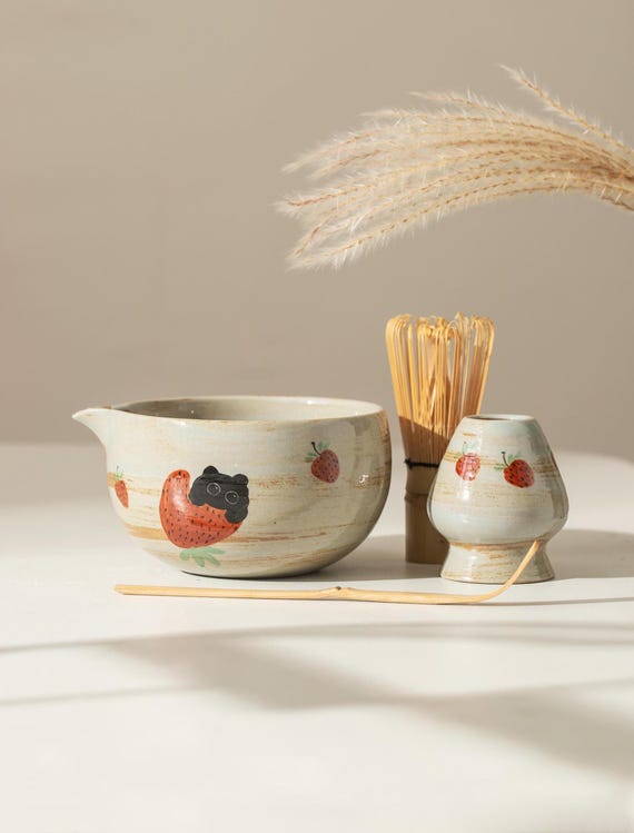 Hand Painted Cute Strawberry Black Cat Matcha Gift Set of 4 Elegant Matcha Whisk Set Matcha Tea Ceremony Set