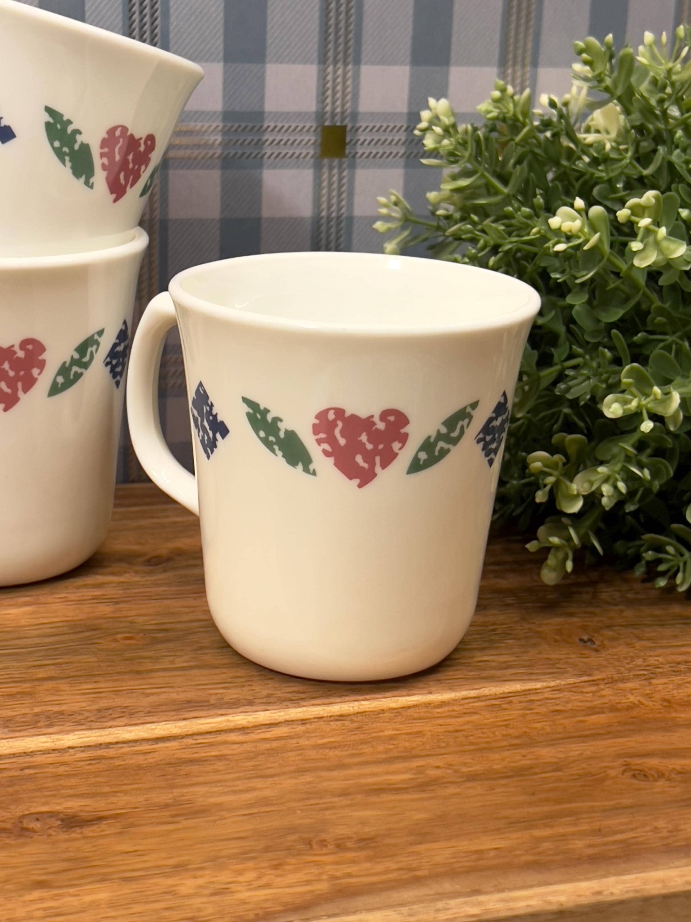 Tasses à café des années 1980 - France