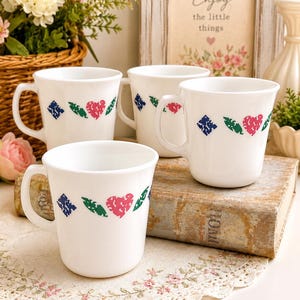 Set of 4 Vintage Corelle Quilt Heart Coffee Mugs by Corning USA | Pink Hearts Folk Art Cups