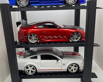 1:18 Scale 4-Post Car Lift – Diecast Display Garage Stand