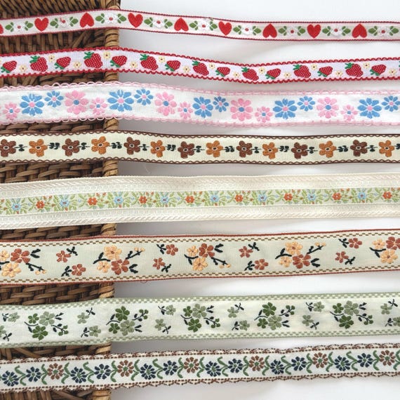 Embroidered Floral Ribbon Trim: Vintage Jacquard Sewing and Crafts