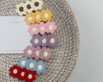 Embroidered Daisy Flower Hair Clips: Lace Barrettes for Baby Girls (Mini, Classic)
