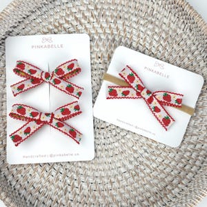 Jordgubbsband Rosett Set, Babyhårband och Hårspännen, Sommaraccessoarer för flickor