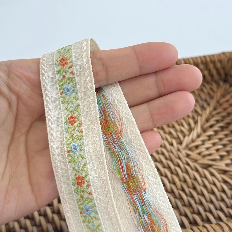 Embroidered Floral Ribbon Trim: Vintage Jacquard Sewing and Crafts E: Ivory/Green