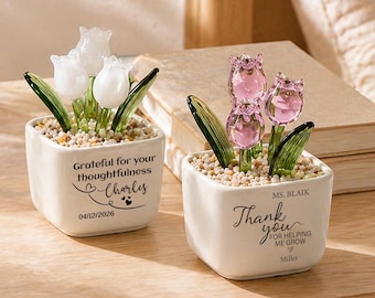 Gepersonaliseerde mini glazen tulpenpot, aangepast dankbaarheidsbureau, bedankcadeaus voor moeder/leraar/zus