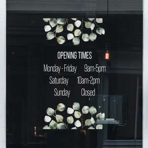 Horarios de apertura de ventanas de tienda personalizados - Hojas de eucalipto Horario comercial Fronteras Etiqueta de ventana - Calcomanías adhesivas de ventana de tienda por Dizzy Duck