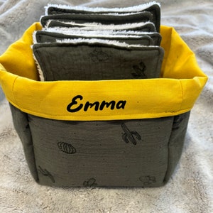 Basket and washable wipes