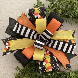 Noeud de guirlande d&#39;Halloween, noeud de guirlande de maïs, noeud de lanterne d&#39;Halloween, embellissement de couronne, noeud d&#39;accroche-porte, noeud orange et noir d&#39;Halloween