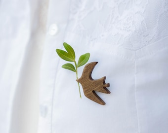 Wooden Bird Brooch – Dove Pin That Can Hold Flowers or Greenery, Hand-cut Walnut Minimalist Peace Symbol Gift, Nature-Inspired Wearable Art