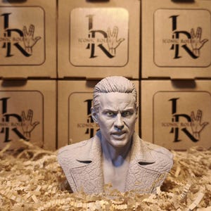 Dark Villain Bust – Highly Detailed 3D Printed Collectible Figure, Wall & Bookshelf Decor