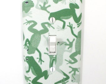 Green Frog Wall Art Light Switch Cover Plate Handmade Gift for Kids Room Home Decor Wall Decor Unique Gifts Jungle Nursery Decor Bedroom