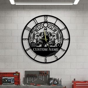 Personalized Auto Mechanic Garage Retro Sign Wall Clock – Off The Wall Clocks – Made In USA