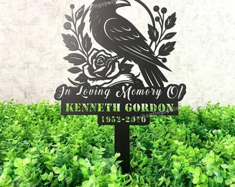 Personalized Raven Address House Number Sign – Custom Metal Garden Stake With Family Name, Bird Lover Memorial Gift For Porch, Lawn, Or Entryway