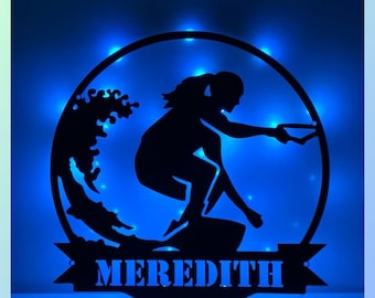 Luce LED personalizzata per arte della parete per sci nautico per ragazza, decorazione personalizzata del cartello con il nome di wakeboard, decorazione murale leggera in metallo per sport acquatici
