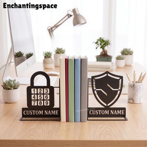 Metalen boekensteun met cybersecurity-thema, op maat gemaakte boekenplankorganizer met slot, kantoordecoratiecadeau voor IT-specialisten