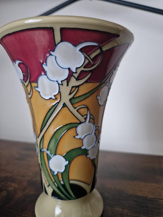 Moorcroft Vintage Pottery Floral Vase. - Etsy