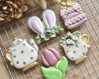 The Vintage Cookie Jar's Small Easter Cookie Cutter Set 5 pc