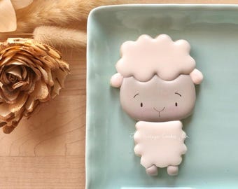 The Vintage Cookie Jar's Big Head Sheep Cookie Cutter